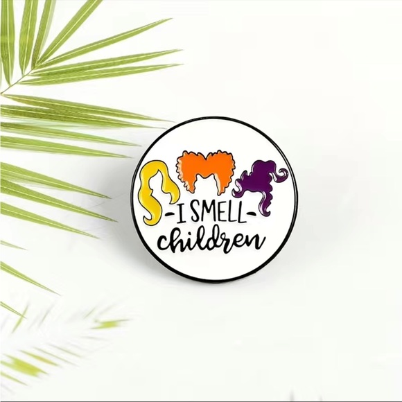 Hocus Pocus Pin - Picture 4 of 6